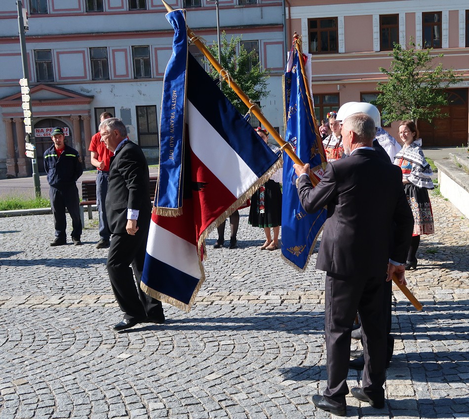 Slavnostní žehnání vlajky Vranova nad Dyjí /2. 6. 2019/
