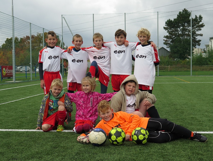 Fotbal v Suchohrdlích /30. 10. 2016/