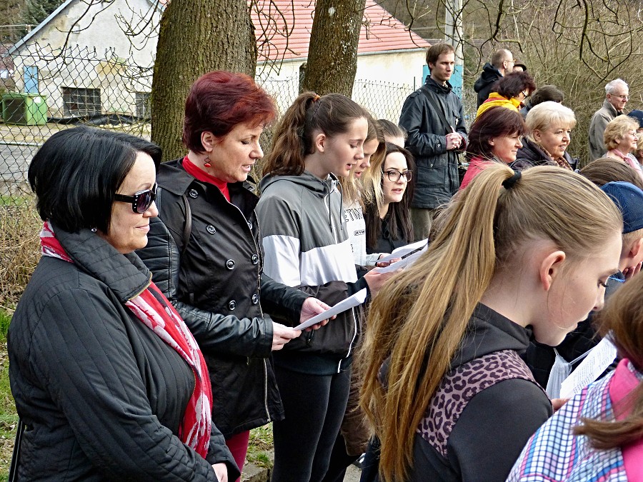 Odhalení sochy Madony (20. března 2017)