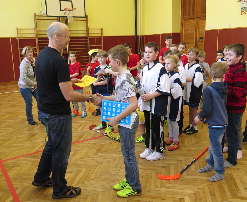 Florbal v Šumné  (7. března 2018)