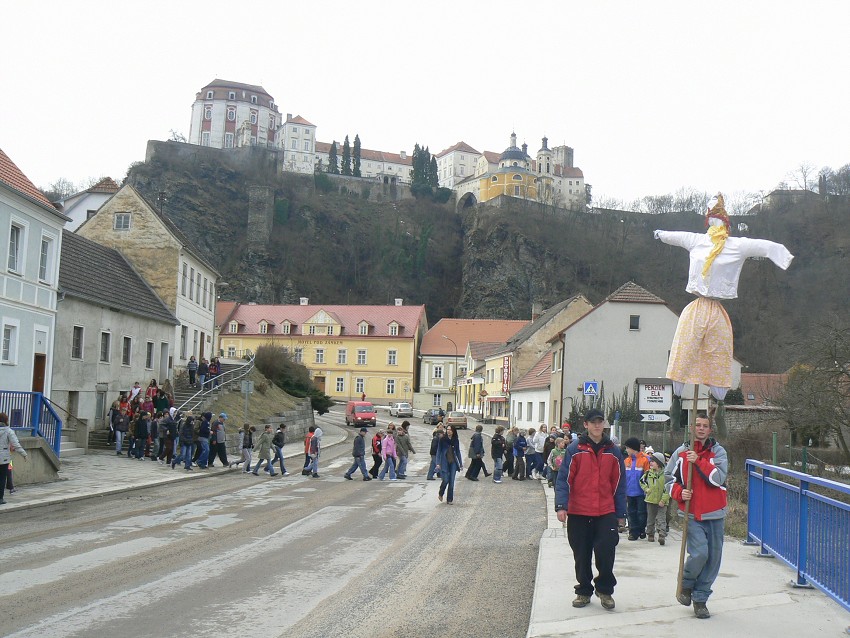 Pálení Morany (22.3.2010) a Velikonoční dílny (23.3.2010)