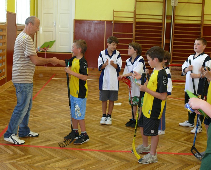 Florbalový turnaj v Šumné (23.5.2012)