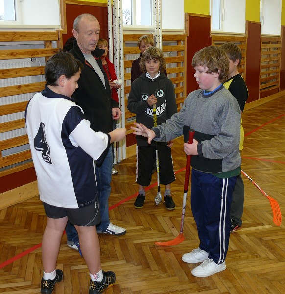 Florbalový turnaj v Šumné - 2. místo (11.1.2012)