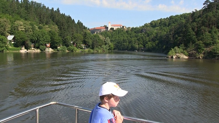 Výlet lodí na Bítov (17.6.2013)