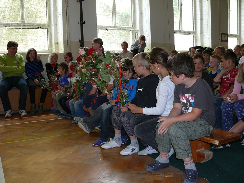 Slavnostní zakončení šk.roku (27.6.2013)