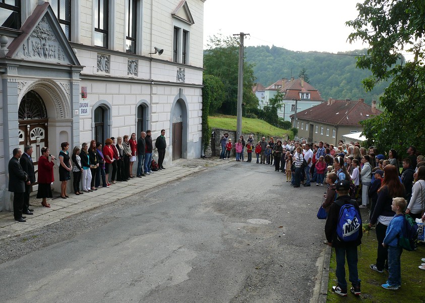 Slavnostní zahájení šk.roku (2.9.2013)