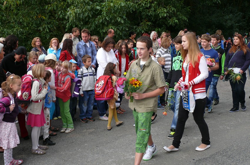 Slavnostní zahájení šk.roku (2.9.2013)