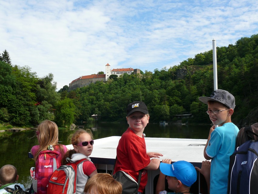 Výlet lodí na hrad Bítov  (2. 6. 2015)