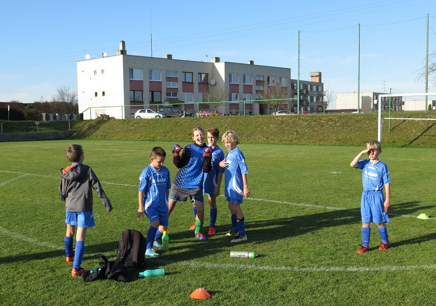 Fotbal v Blížkovicích (8.11.2015)