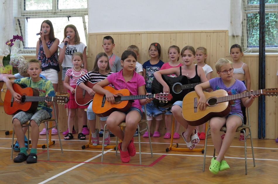 Slavnostní ukončení školního roku /23. 6. 2016/